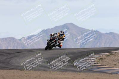 media/Nov-16-2025-Race Pace (Sun) [[8c5fa54630]]/Non Verified Riders (1st 20 Minutes)/6-Turn 12 (2pm)/